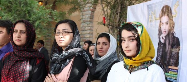 تحصیلات عالی آنلاین برای دختران در قندهار - اسپوتنیک افغانستان  