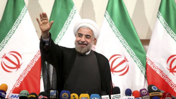 اطلاعیه برگزاری جشن در پیوند با پیروزی حسن روحانی در انتخابات ریاست جمهوری ایران - اسپوتنیک افغانستان  