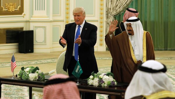 ترامپ در عربستان سعودی مرکز مبارزه با افراط گرایی افتتاح کرد - اسپوتنیک افغانستان  