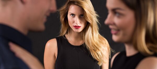 Женщина, влюбленная в женатого мужчину - اسپوتنیک افغانستان  