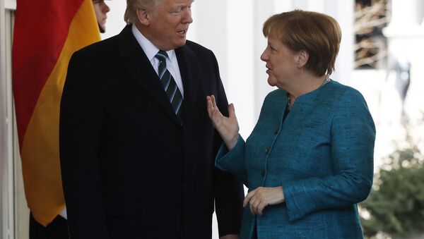 President Donald Trump greets German Chancellor Angela Merkel outside the West Wing of the White House in Washington, Friday, March 17, 2017 - اسپوتنیک افغانستان  