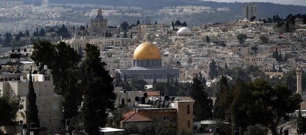 اسرائیل از نزدیکی حرم شریف گیت‌های بازرسی را دور میکند - اسپوتنیک افغانستان  