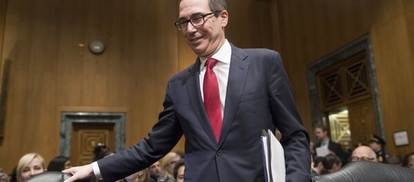 Treasury Secretary-designate Steven Mnuchin arrives on Capitol Hill in Washington, Thursday, Jan. 19, 2017, to testify at his confirmation hearing before the Senate Finance Committee - اسپوتنیک افغانستان  