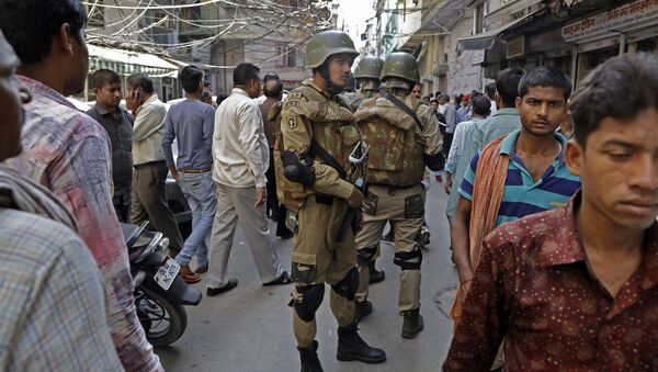حمله سیک‌ها با شمشیر بر پولیس هند - اسپوتنیک افغانستان  