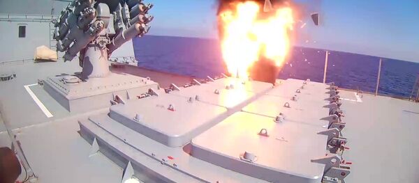 کشتی آدمیرال اسن موضع داعش را در سوریه مورد هدف راکت  کالیببر  قرار داد کشتی آدمیرال اسن موضع داعش را در سوریه مورد هدف راکت  کالیببر  قرار داد - اسپوتنیک افغانستان