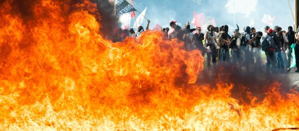 Акция протеста в столице Бразилии Акция протеста в столице Бразилии - اسپوتنیک افغانستان