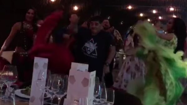 Maradona Dances with Gipsies in Moscow  - اسپوتنیک افغانستان  