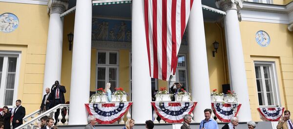 مردم عادی امریکا بر این باورند که امریکا استقلال خود را از افغانستان گرفته است مردم عادی امریکا بر این باورند که امریکا استقلال خود را از افغانستان گرفته است - اسپوتنیک افغانستان