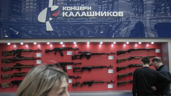 آغاز فروش اسلحه کلاشینکف در امریکا - اسپوتنیک افغانستان  