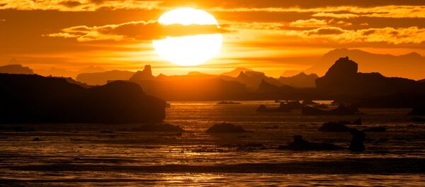 غروب خورشید در کانال لومر در قطب جنوب - اسپوتنیک افغانستان  