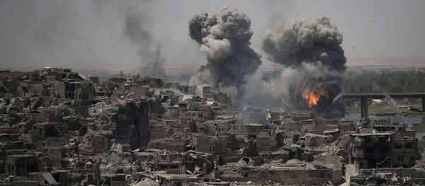 بمباران مواضع داعش توسط جنگندههای ارتش عراق بمباران مواضع داعش توسط جنگندههای ارتش عراق - اسپوتنیک افغانستان