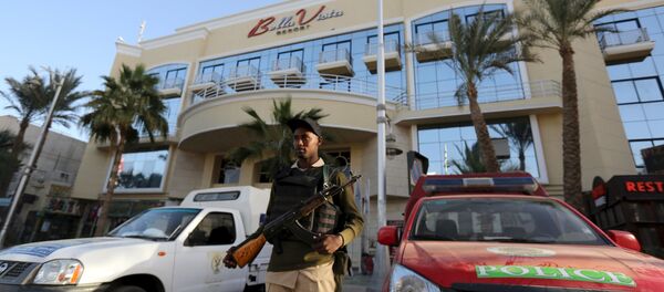 اولین عکس و فیلم از قتل عام درغردقه اولین عکس و فیلم از قتل عام درغردقه - اسپوتنیک افغانستان