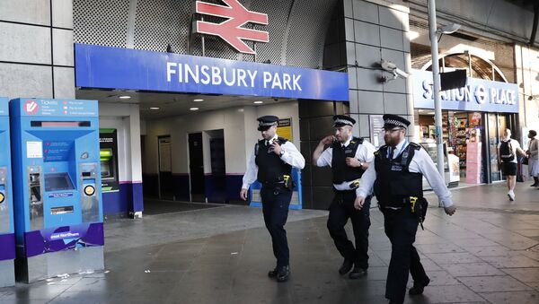 Police patrol outside Finsbury Park station in north London after a vehichle hit pedestrians - اسپوتنیک افغانستان  