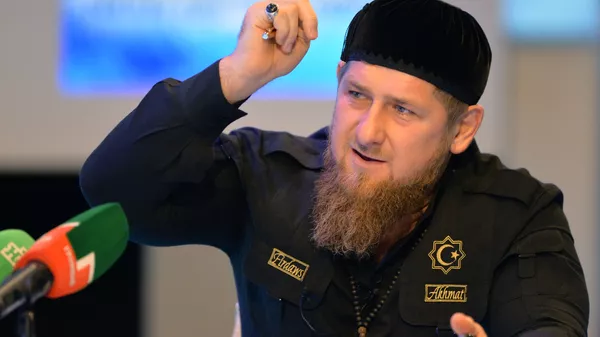 Временно исполняющий обязанности главы Чечни Рамзан Кадыров во время пресс-конференции - اسپوتنیک افغانستان  