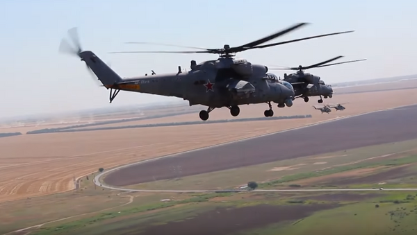 تمرینات تاکتیکی هوایی هلیکوپترهای نظامی روسیه + وید - اسپوتنیک افغانستان  