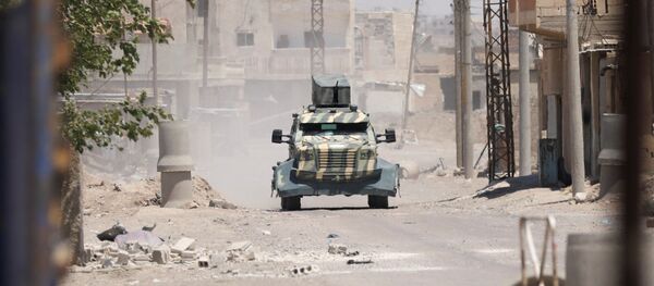 Военная техника Демократических сил Сирии в провинции Ракка Военная техника Демократических сил Сирии в провинции Ракка - اسپوتنیک افغانستان