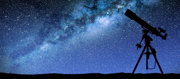 Телескоп на фоне Млечного Пути Телескоп на фоне Млечного Пути - اسپوتنیک افغانستان