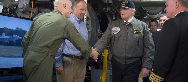 ترامپ: برای اقدام نظامی بر کوریای شمالی آمادگی کامل داریم ترامپ: برای اقدام نظامی بر کوریای شمالی آمادگی کامل داریم - اسپوتنیک افغانستان