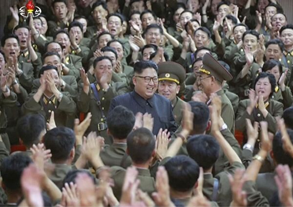 رهبر کوریای شمالی کیم جونگ اون در پیونگ یانگ - اسپوتنیک افغانستان  
