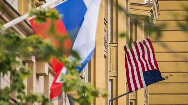10 سال کار یک جاسوس زن روسی در سفارت امریکا در مسکو - اسپوتنیک افغانستان  