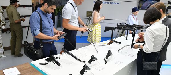 به جای مکاروف، کلاشینکوف یک تپانچه جدید معرفی کرد به جای مکاروف، کلاشینکوف یک تپانچه جدید معرفی کرد - اسپوتنیک افغانستان