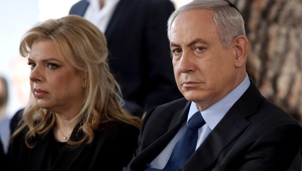 Israeli Prime Minister Benjamin Netanyahu with his wife, Sara - اسپوتنیک افغانستان  