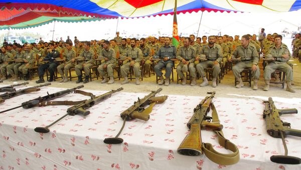 ارسال تجهیزات بیشتر به نیروهای پولیس غزنی - اسپوتنیک افغانستان  