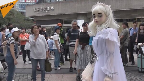 Live Doll Lulu Hashimoto On The Streets Of Tokyo - اسپوتنیک افغانستان  