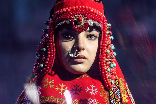 انگیزه های قومی شگفت انگیز در نمایش بین المللی مد در مسکو - اسپوتنیک افغانستان  