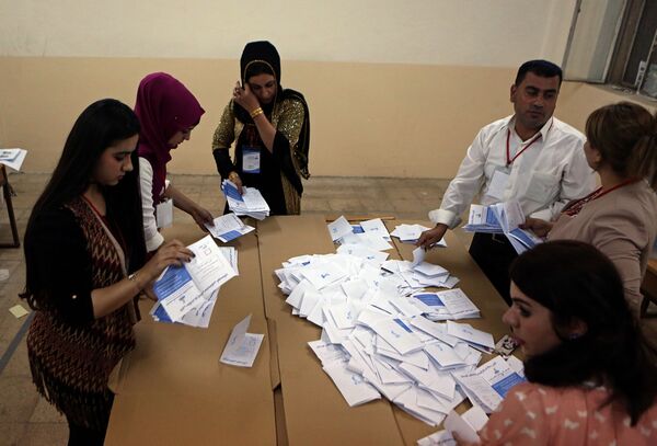 محل رای دهی در شهر کرکوک در  رفراندوم استقلال کردستان عراق - اسپوتنیک افغانستان  