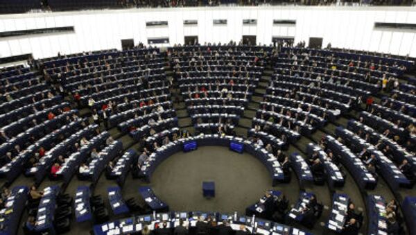 قطعنامه پارلمان اروپایی علیه اسپوتنیک و RT دست درازی به آزادی مطبوعات میباشد - اسپوتنیک افغانستان  