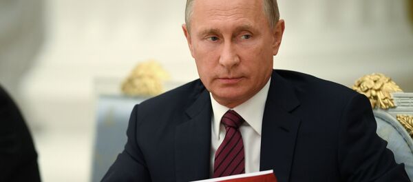 در واشنگتن، یکی از رستوران ها به افتخار پوتین پیتزا می دهد در واشنگتن، یکی از رستوران ها به افتخار پوتین پیتزا می دهد - اسپوتنیک افغانستان