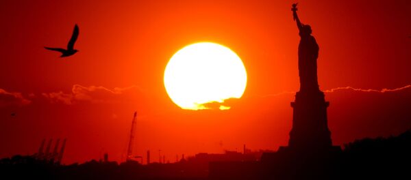 ایالات متحده در حال نزدیک شدن به جنگ سوم جهانی است ایالات متحده در حال نزدیک شدن به جنگ سوم جهانی است - اسپوتنیک افغانستان