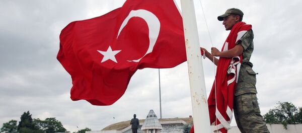 درخواست ترکیه از امریکا برای کمک نظامی مقابله با داعش در سوریه درخواست ترکیه از امریکا برای کمک نظامی مقابله با داعش در سوریه - اسپوتنیک افغانستان