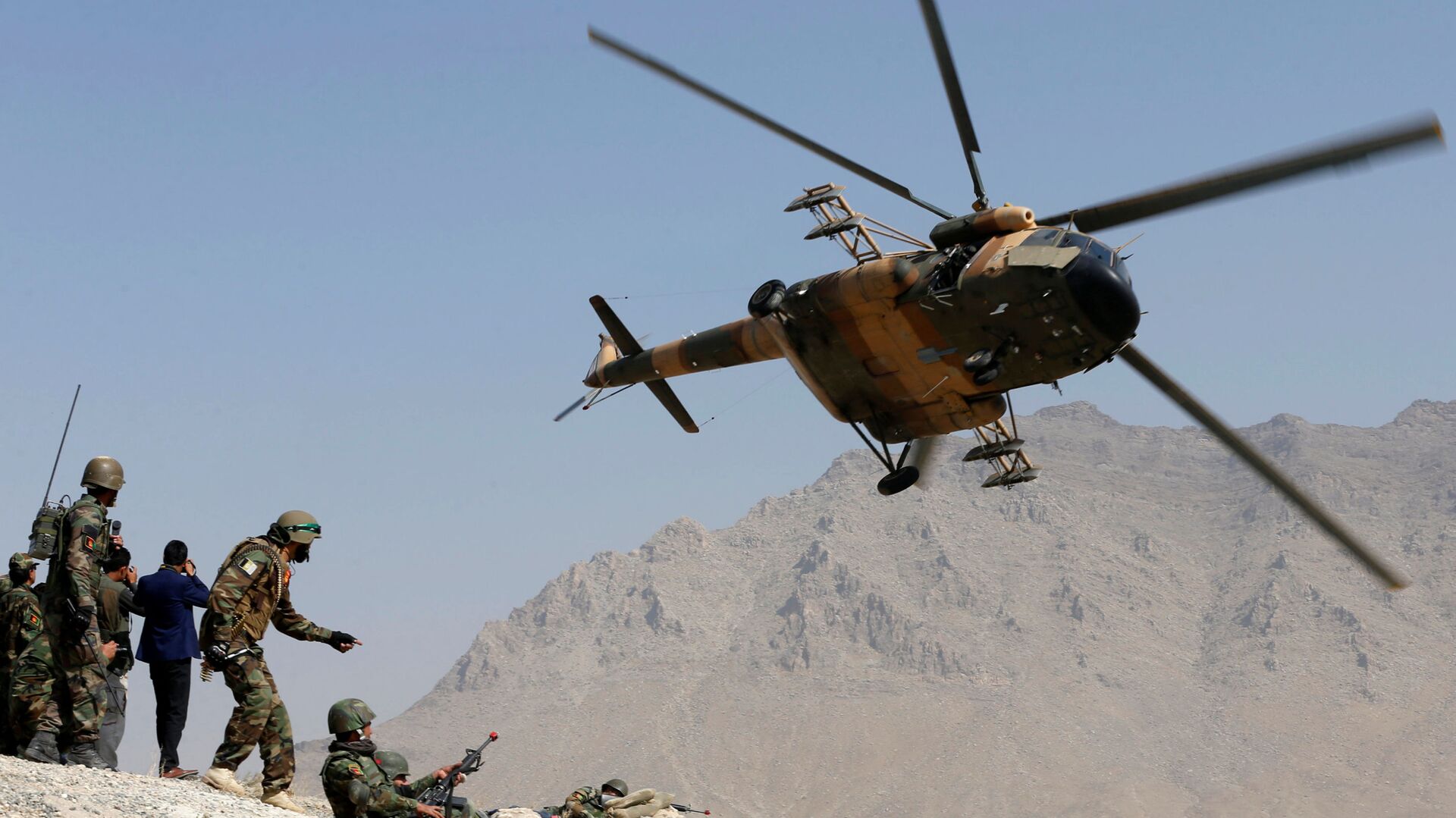 سقوط یک هلیکوپتر در قول اردوی شاهین - اسپوتنیک افغانستان  , 1920, 05.01.2022