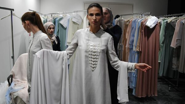 لباسی که «قد و اندام» را اندازه می‌گیرد + ویدیو - اسپوتنیک افغانستان  