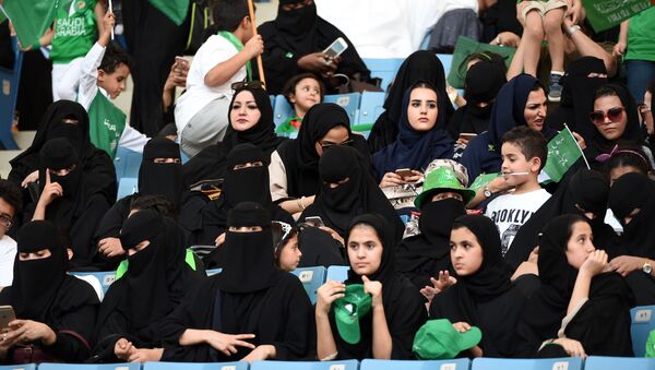 زنان عربستان سعودی اجازه ورود به ورزشگاه ها را خواهند یافت - اسپوتنیک افغانستان  
