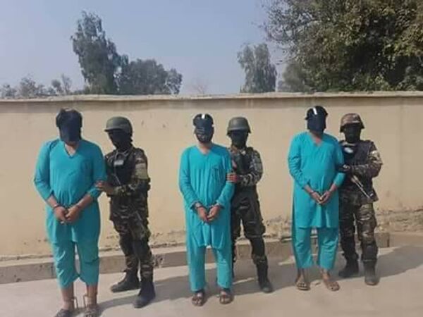 دست‌آورد از پولیس نظم عامه، تقدیر و مدال به قوماندان امنیه وردک - اسپوتنیک افغانستان  