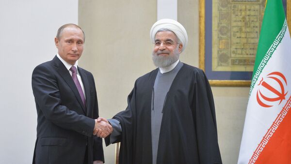 Президент России Владимир Путин и президент Исламской Республики Иран Хасан Роухани на пресс-конференции в Тегеране - اسپوتنیک افغانستان  