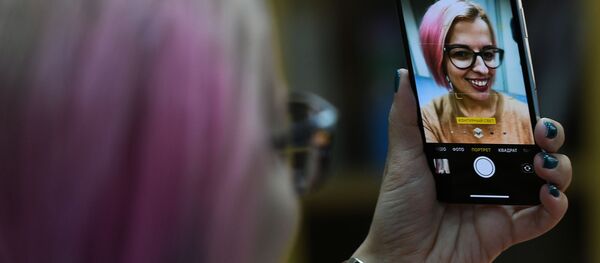 هشدار شرکت اپل: در آیفون های قدیمی اینترنت و ناوبری قطع می شود هشدار شرکت اپل: در آیفون های قدیمی اینترنت و ناوبری قطع می شود - اسپوتنیک افغانستان