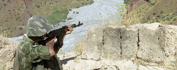 هشدار تاجیکستان درباره افزایش خطرات گروه‌های تروریستی در مرز افغانستان - اسپوتنیک افغانستان  