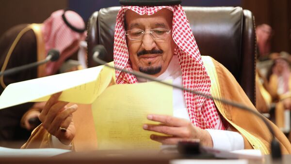 پادشاه عربستان سعودی تحت عملیات جراحی قرار گرفت - اسپوتنیک افغانستان  