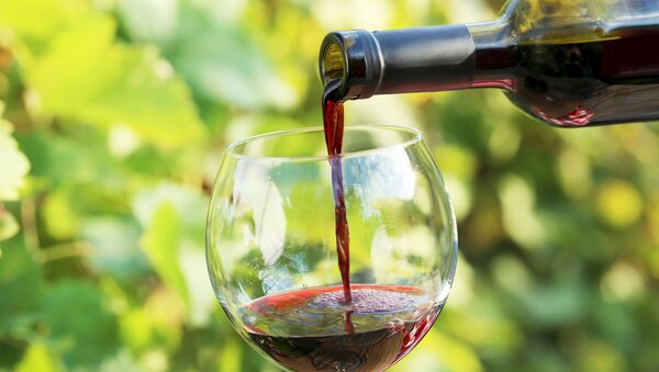به فروش رسیدن یک بوتل شراب فرانسوی به قمیت 558 هزار دالر - اسپوتنیک افغانستان  