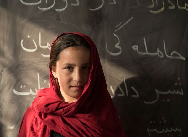 دانش آموز در مکتب «آشیانه» برای کودکان خیابانی در کابل - اسپوتنیک افغانستان  