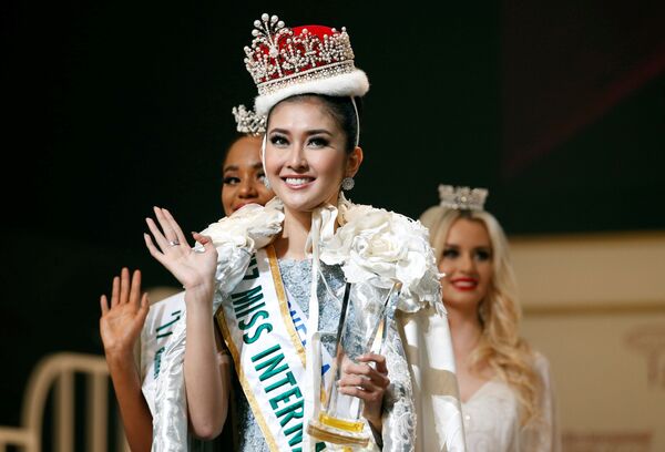 برنده مسابقه زیبایی «خانم بین المللی 2017» کیوین یلیآنه از اندونزیا - اسپوتنیک افغانستان  