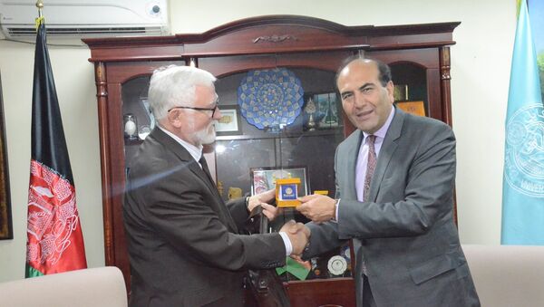 دیدار رئیس دانشگاه کابل با هیات روسی - اسپوتنیک افغانستان  