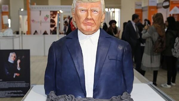 The cake bust of US President Donald Trump by Turkish confectioner Tuba Geçkil displayed at the Festival of Chocolates, Sweets and Cakes in Istanbul. - اسپوتنیک افغانستان  