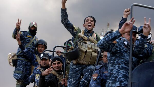 Бойцы Вооруженных сил Ирака во время операции по освобождению Мосула - اسپوتنیک افغانستان  
