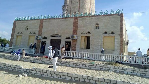 دفتر دادستان کل مصر: در دست مهاجمان مسجد پرچم داعش بود - اسپوتنیک افغانستان  