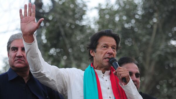  رهبر اپوزیسیون پاکستان خواستار استعفا عمران خان شد - اسپوتنیک افغانستان  